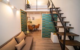 Free Parking -Corvin Palace Residence-3Bdrm,6Ppl,Wifi,Ac